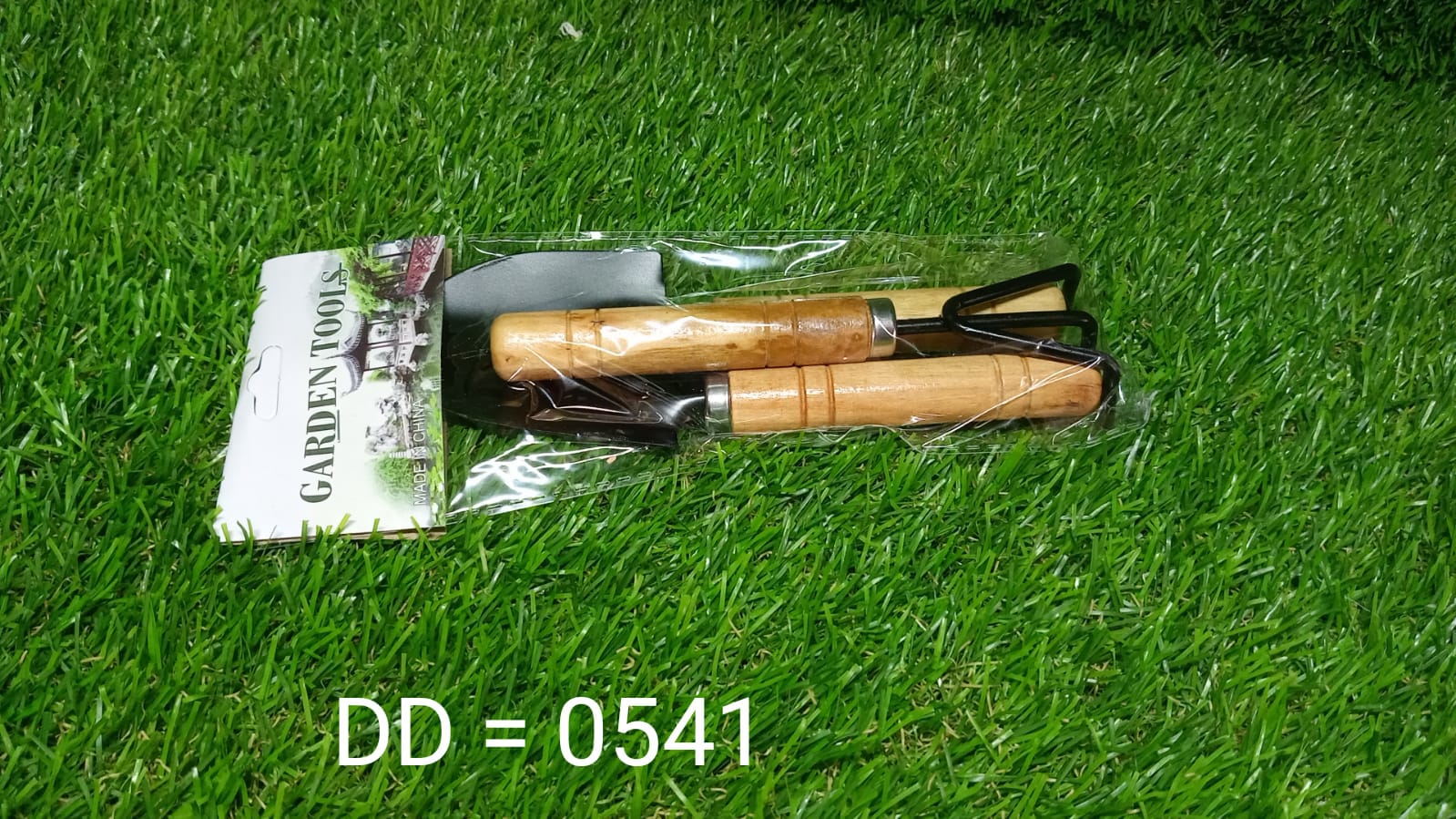 0541 Small sized Hand Cultivator, Small Trowel, Garden Fork (Set of 3) 0541 Small sized Hand Cultivator, Small Trowel, Garden Fork (Set of 3)